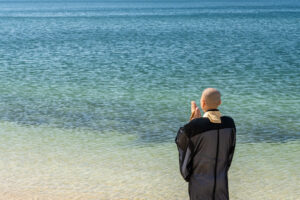 墓じまい　海洋散骨