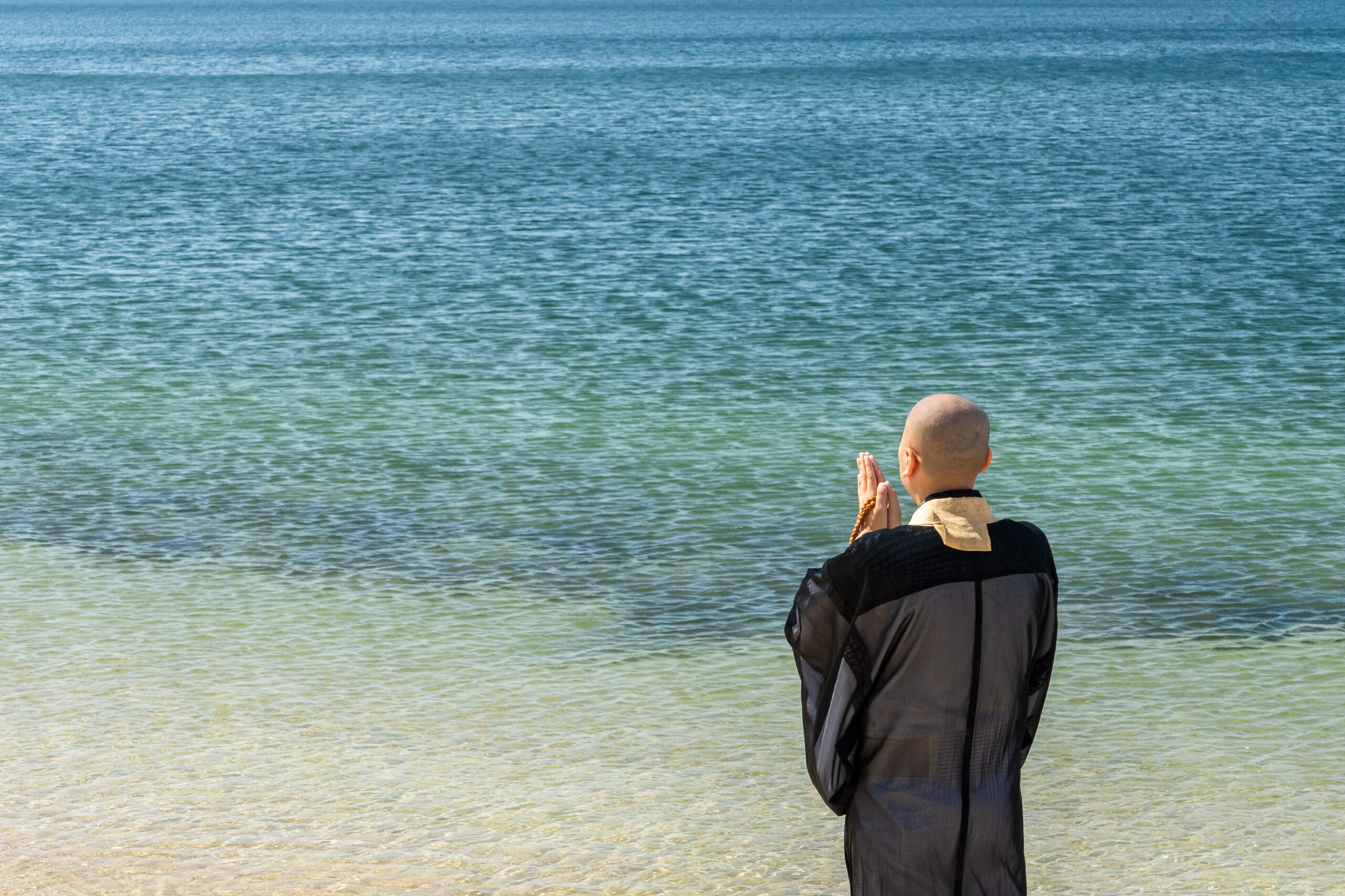 墓じまい 海洋散骨
